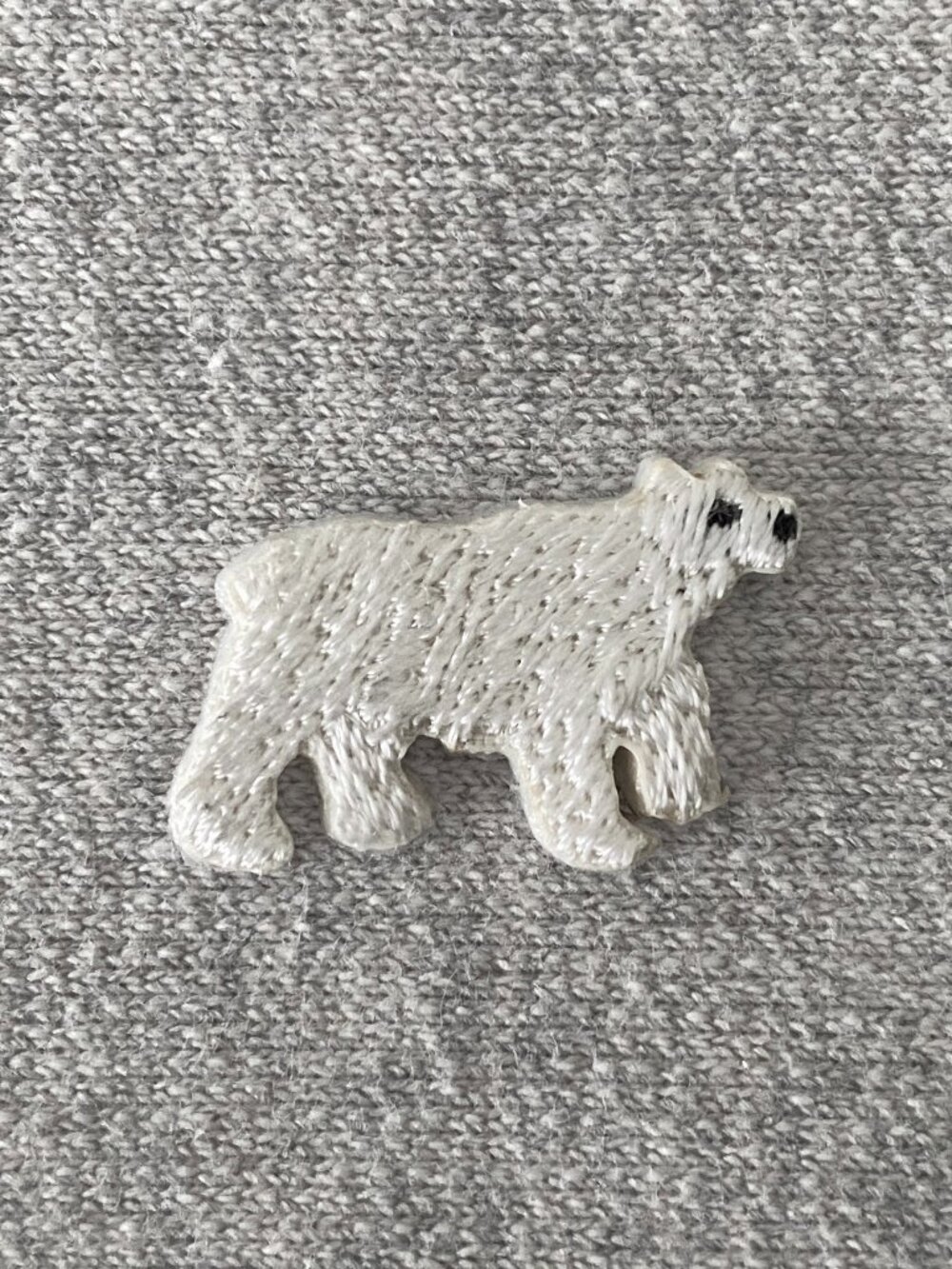 1 Embroidered Tiny Polar Bear Iron-on Patch 2.6cm x 1.8cm